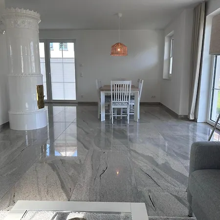 Brockies Piratenresidenz Dranske